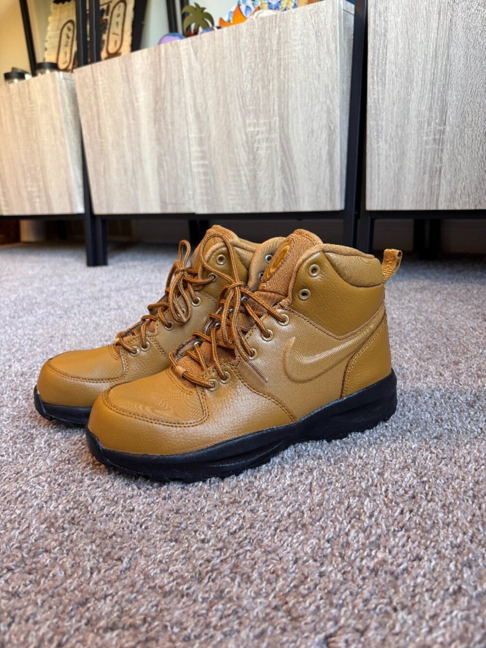 Nike Manoa Winter Snow Boots Youth Boys 6 Leather Fall Boot